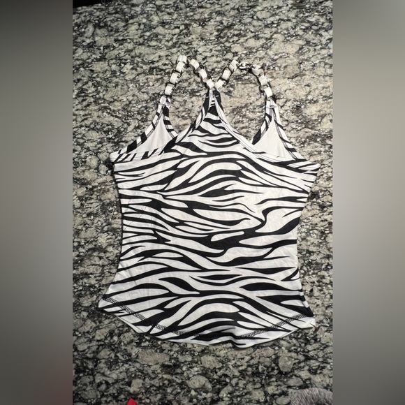 Athletic Graphic White Tank Top - Picture 2 of 4